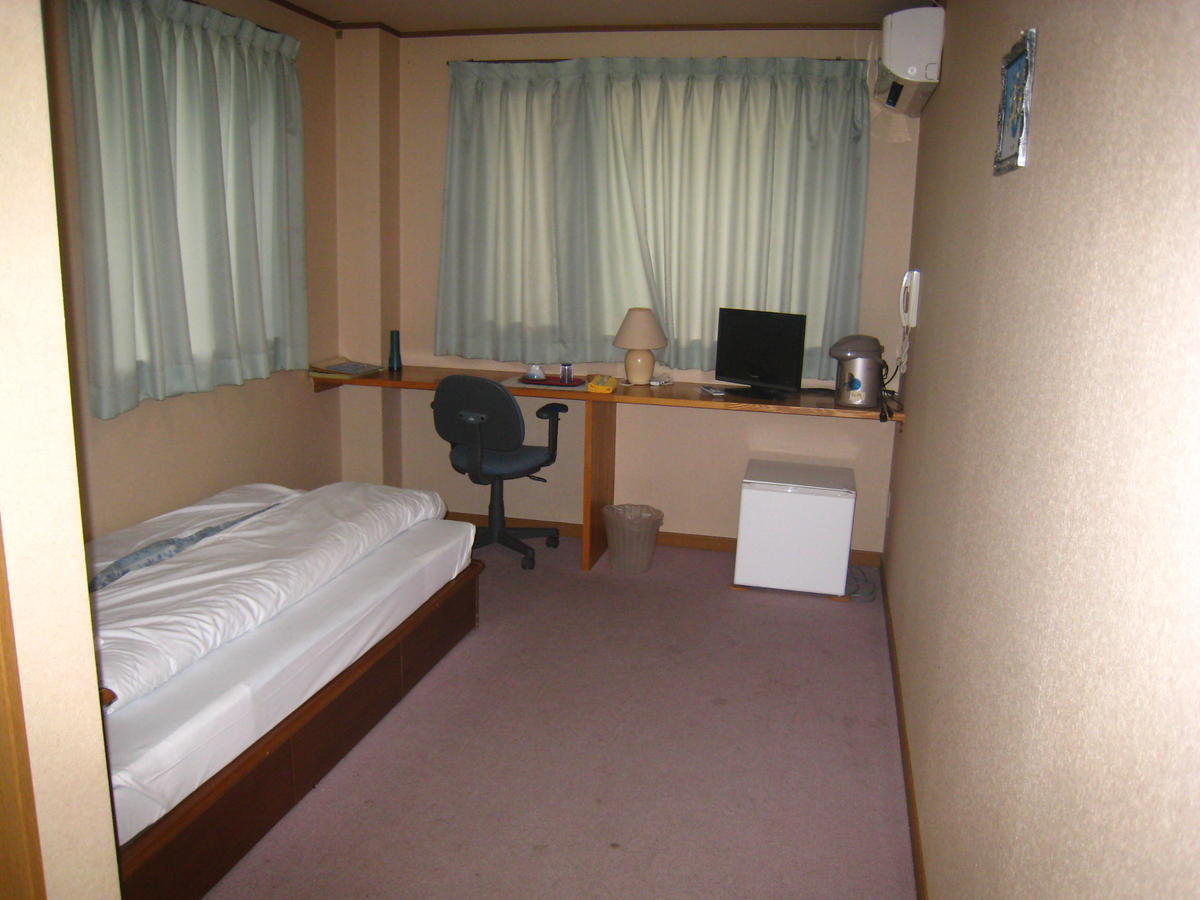 Business Hotel Ojiro Shizuoka Habitación foto